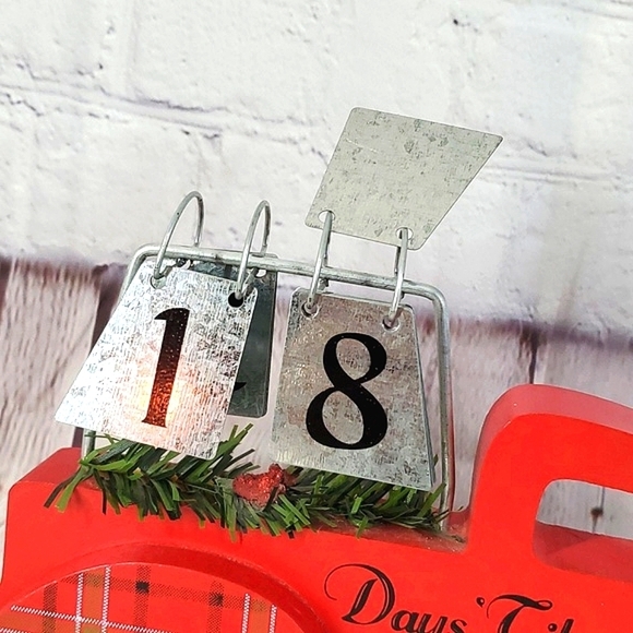 Christmas Countdown Wooden Red Farm Truck Galvanized Metal Number Decor - Picture 8 of 13